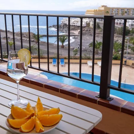 Tenerife Lizards - Duplex In The First Line * Callao Salvaje